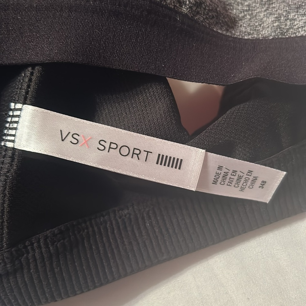 NWOT Victorias Secret Sport Bra - Picture 3 of 4